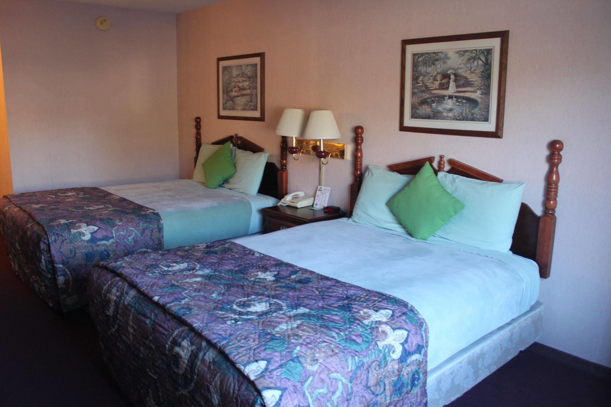 Scenic Hills Inn Branson Extérieur photo
